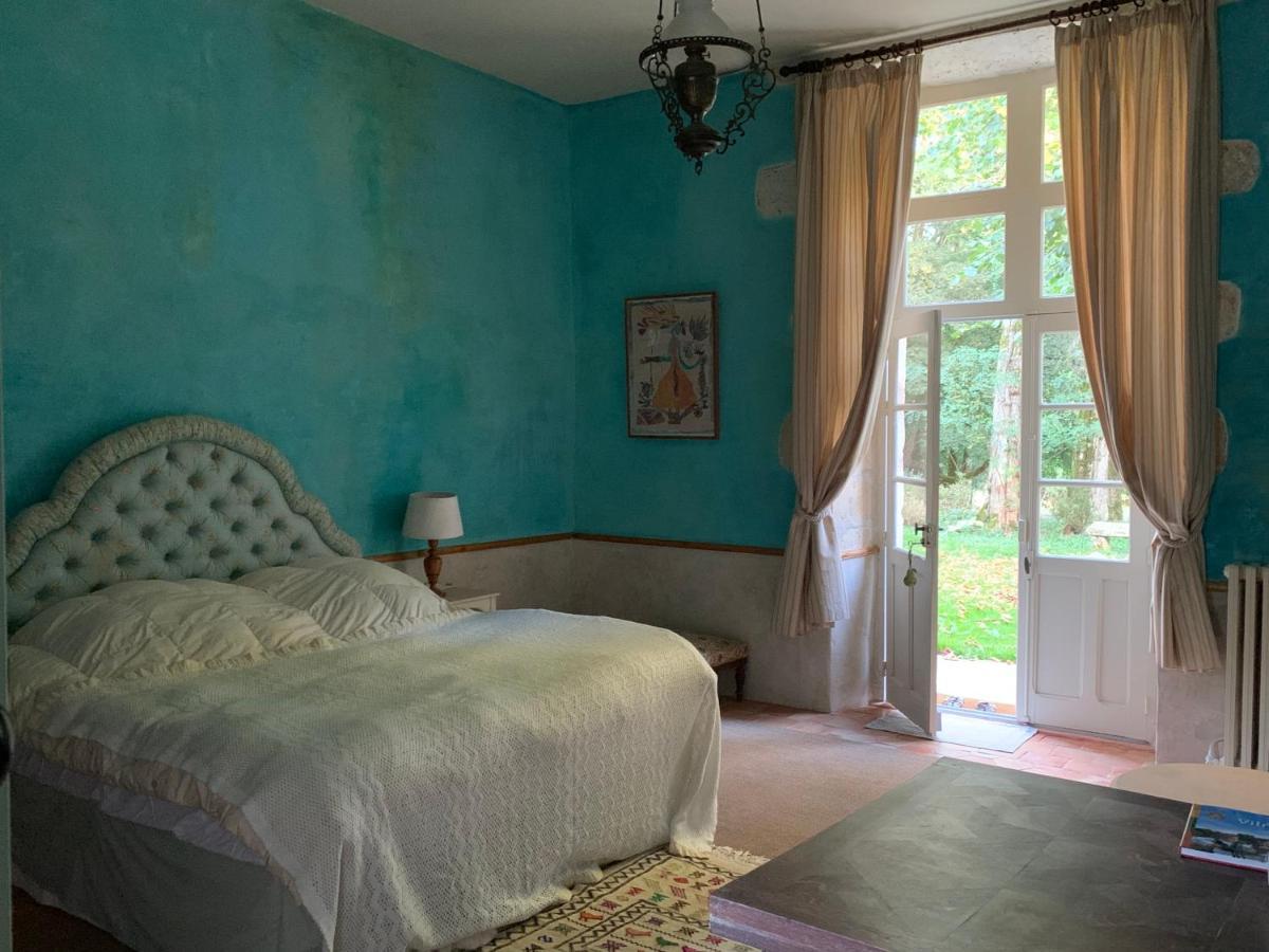 Rural Retreat Feuillade Exterior photo